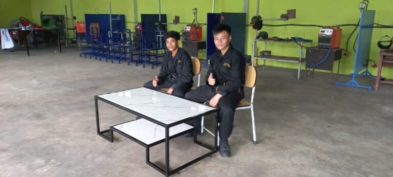 Kursi Taman 3