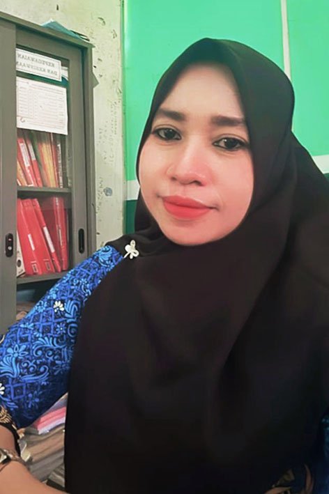 NURUL HANDAYANI,S.Pd